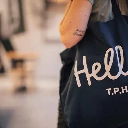 מלון The Poet לה ספציה