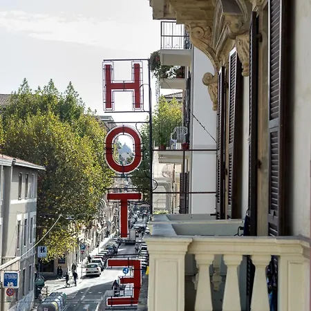 The Poet 4* לה ספציה