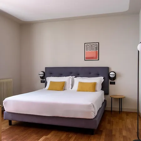 Hotel The Poet