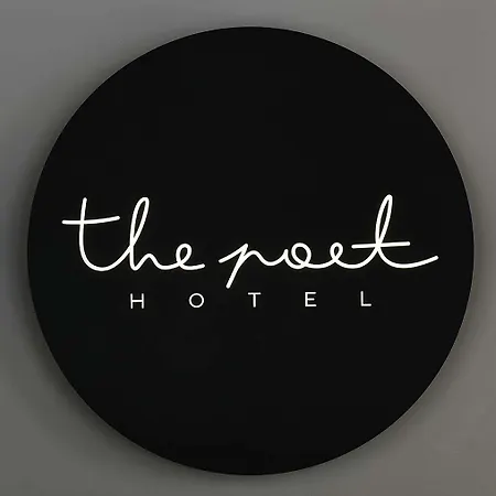 Hotel The Poet