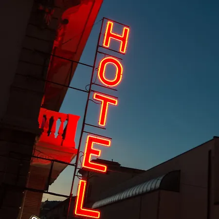 The Poet Hotell 4*