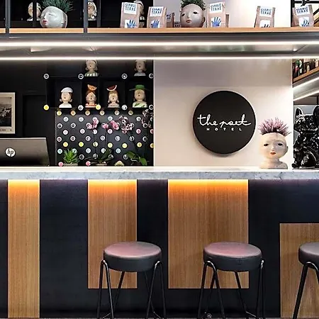 Hotel The Poet 4*