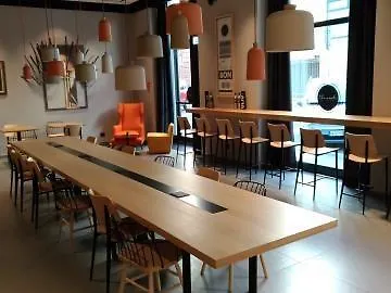 诗人酒店 酒店 4*