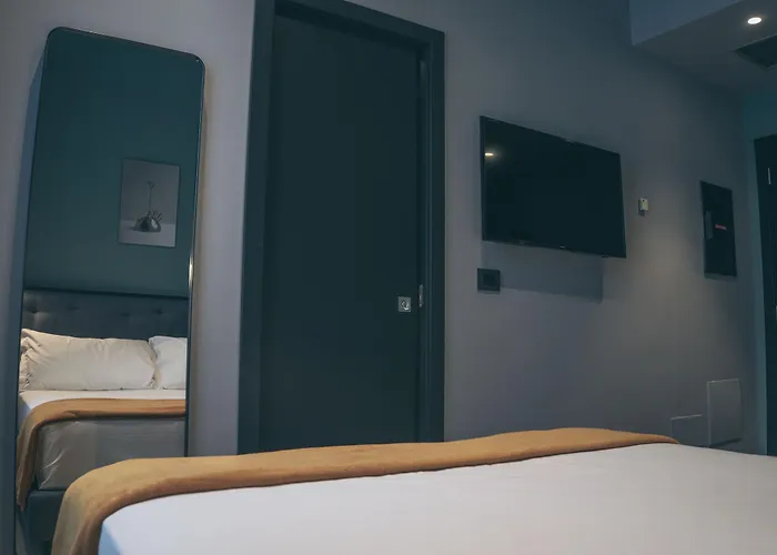 The Poet 4* Λα Σπέτσια