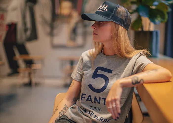 Ξενοδοχείο The Poet 4*